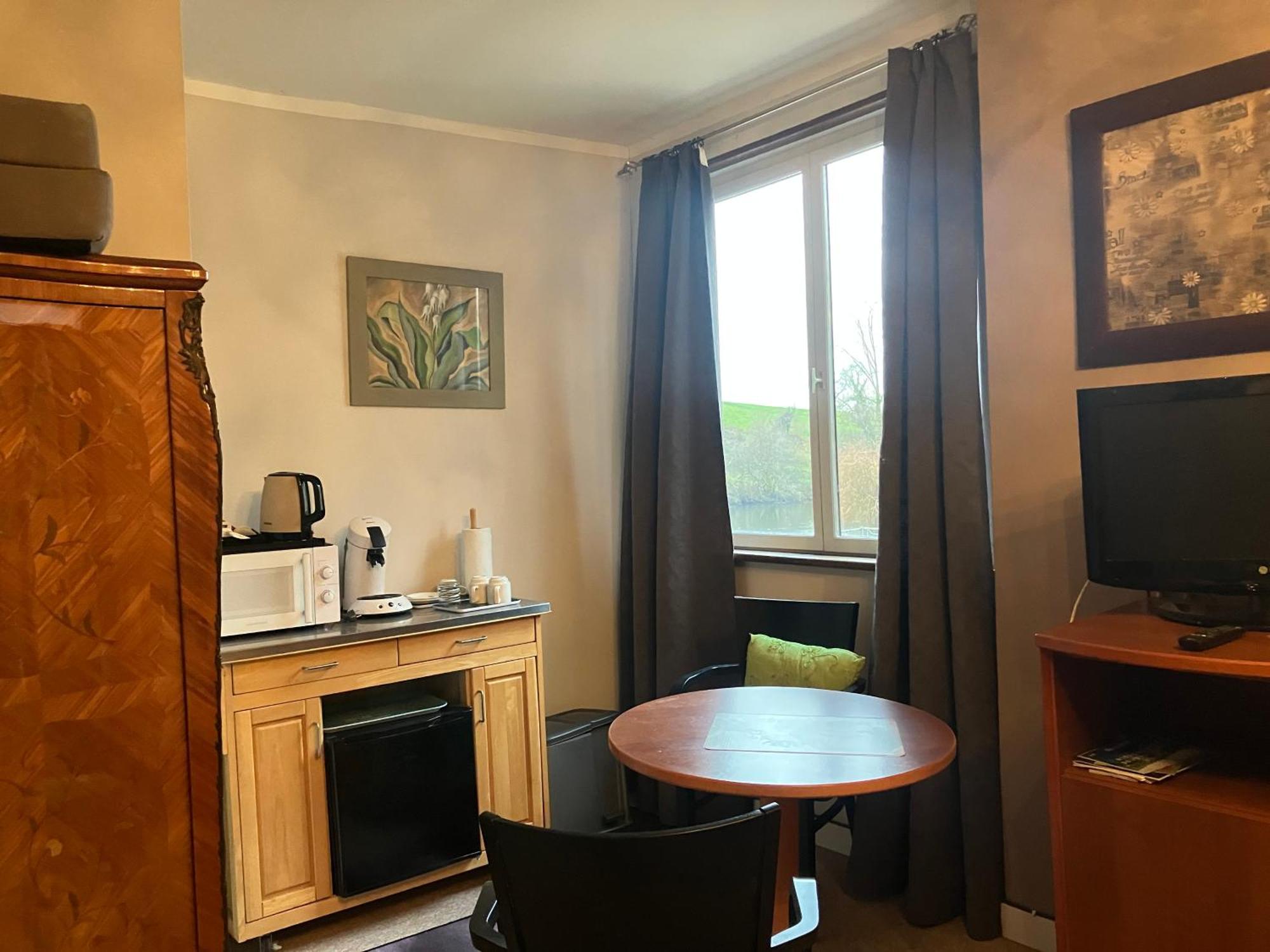Moon River Chambre D'Hote Saint-Junien Exterior foto