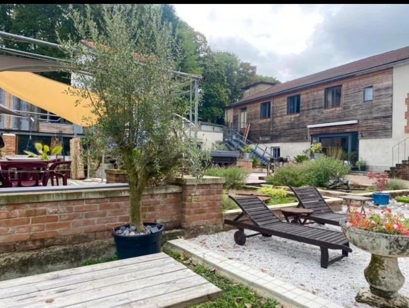 Moon River Chambre D'Hote Saint-Junien Exterior foto